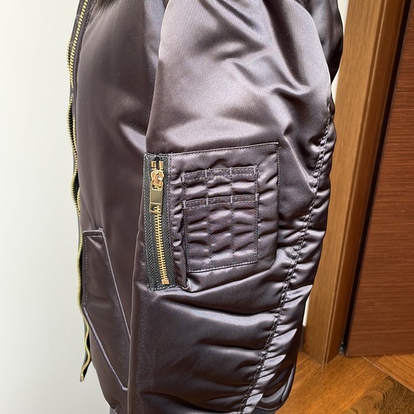 Burberry Jacket. Authentic - Picture 11 of 14